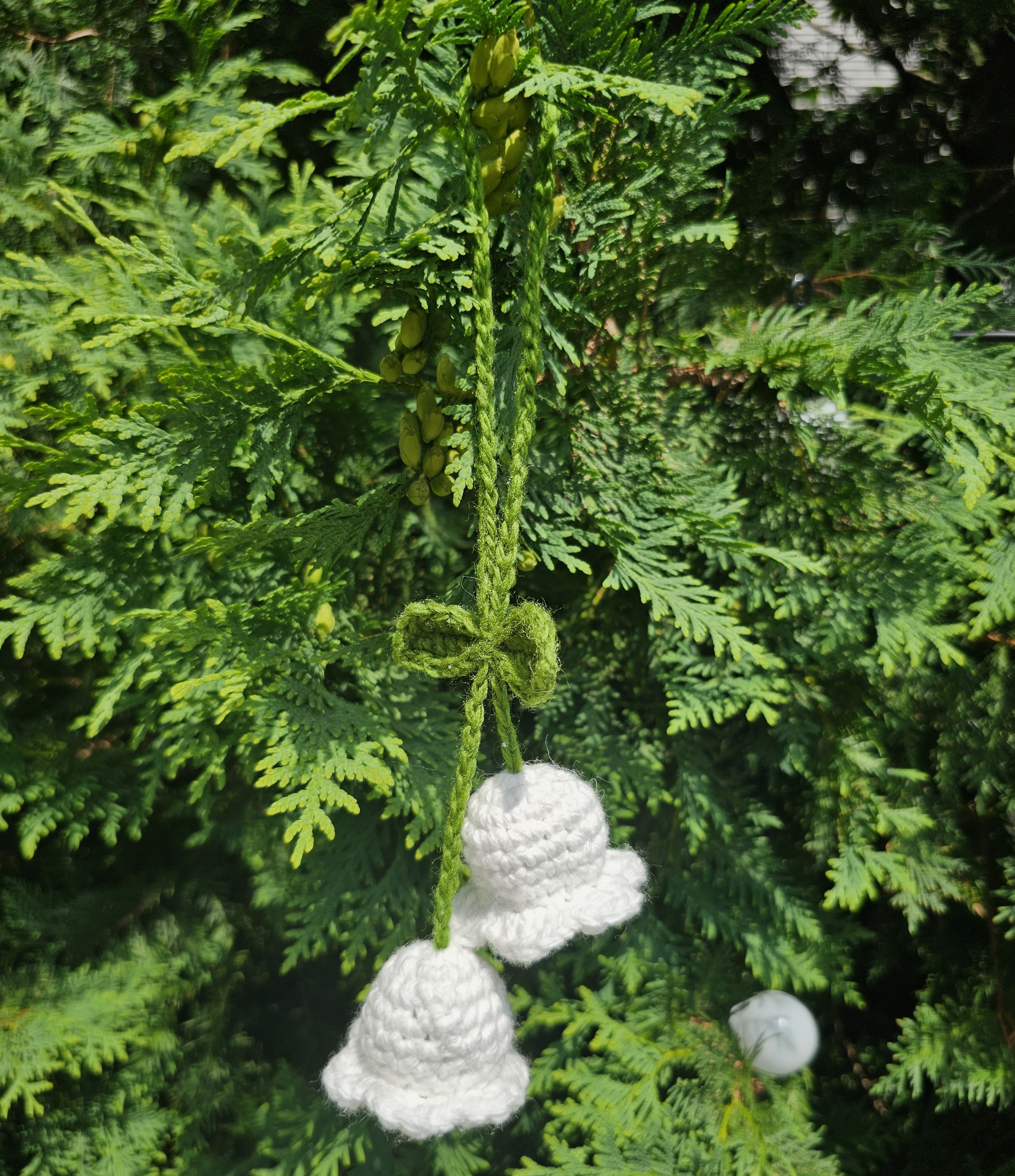 Lily of the Valley Hanger